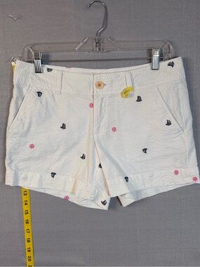 Lilly Pulitzer White Seersucker Shorts with Navy Sailboat & Pink Star Embroidery